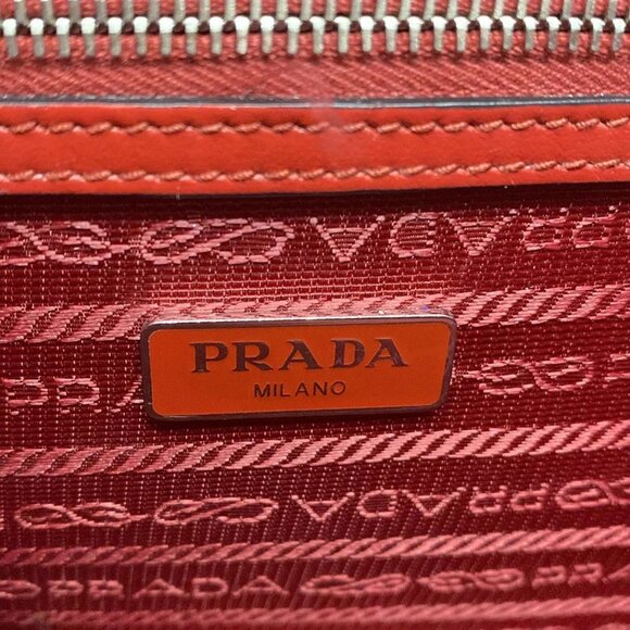 Auth PRADA - 1BD034 Red Leather Shoulder Bag - Picture 6 of 16